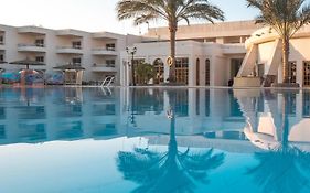 Hilton Hurghada Long Beach 5*